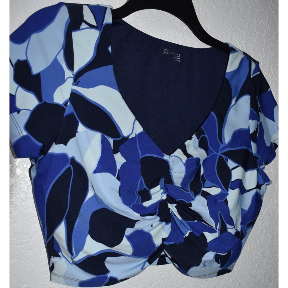 Aerie Offline Ruched Activewear Shelf‎ Bra Top Size Large Blue Tropical Print